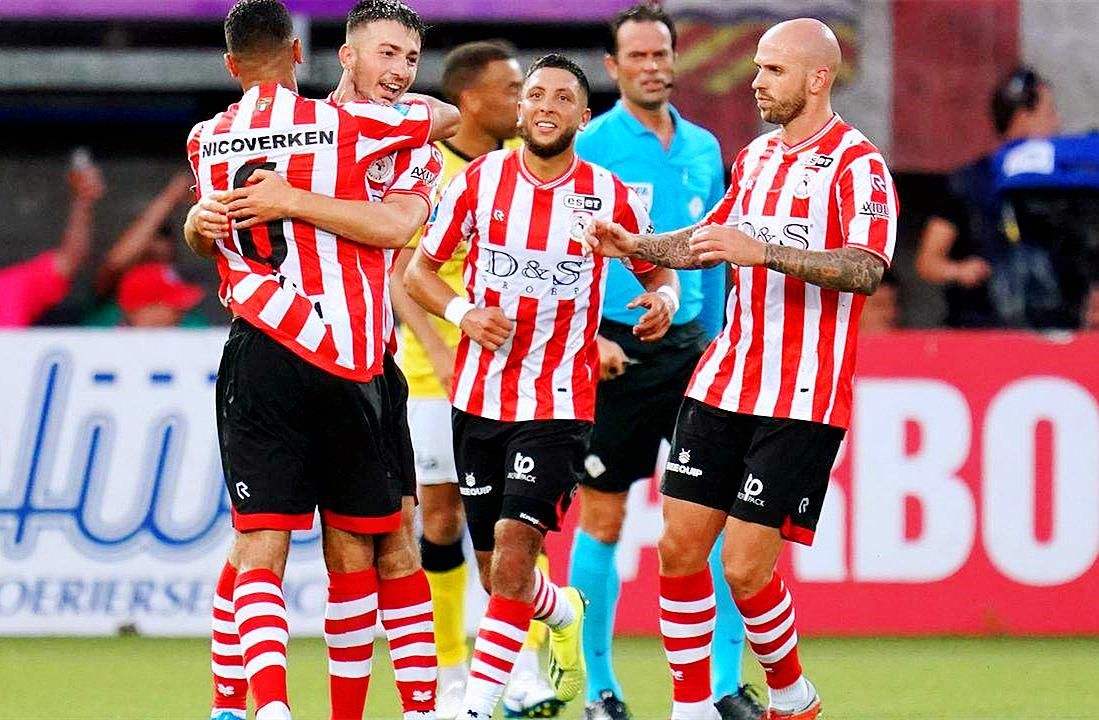 与此同时 与此同时