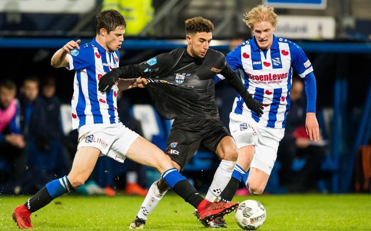 一贯的坚韧 一贯的坚韧