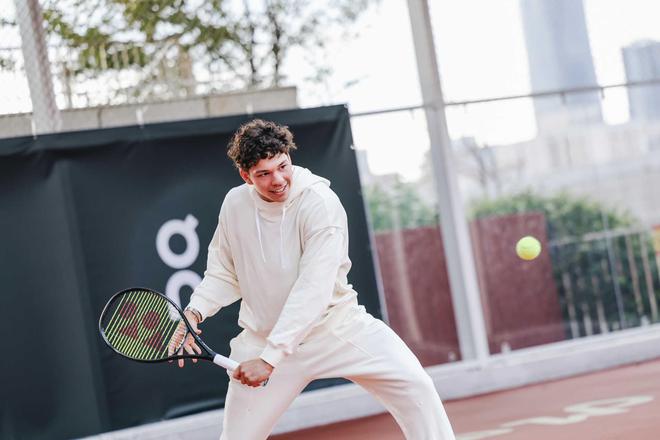 在网球训练 在网球训练