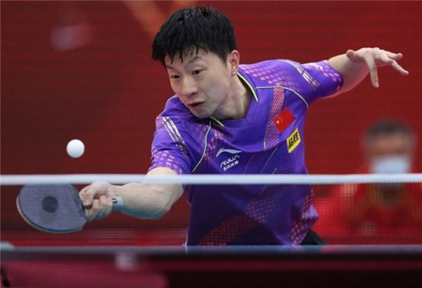 年足球队展 年足球队展