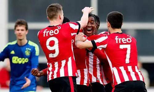 18强赛中 18强赛中