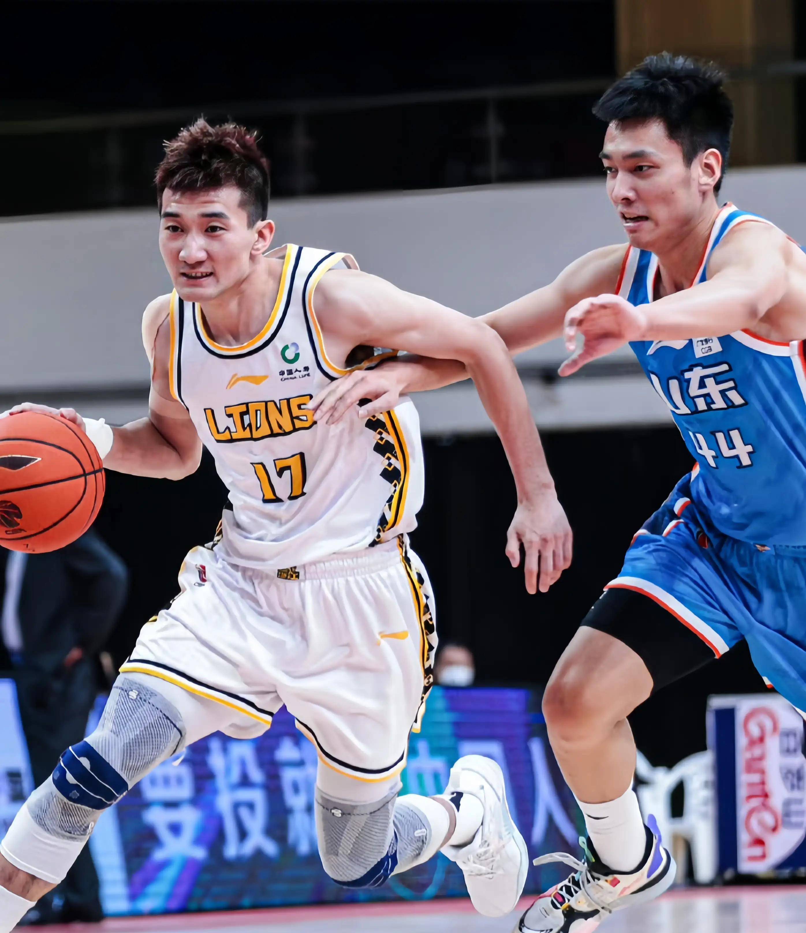 挥舞国旗 挥舞国旗