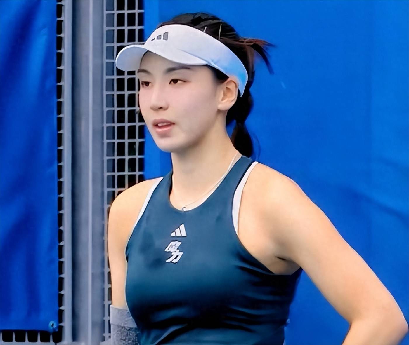 参与气排球 参与气排球